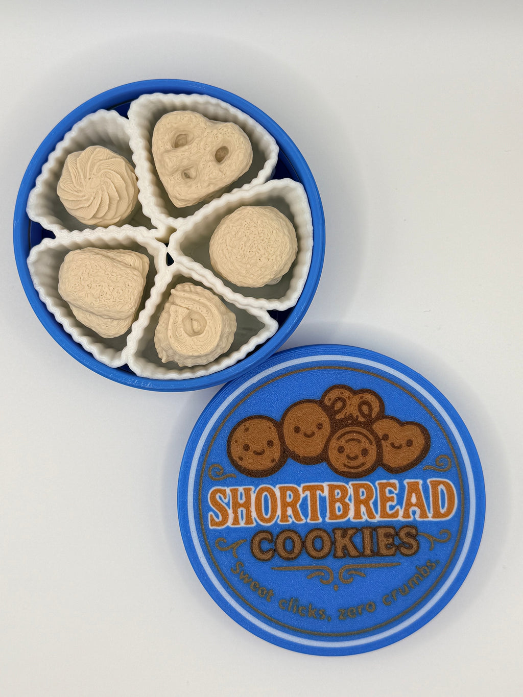 Yummy Clicky Cookie Tin